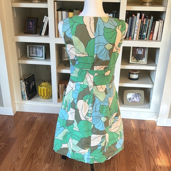 Boden Green and Blue Floral Retro Pocket Sleeveless Shift Dress Size 6 Long - Picture 4 of 11